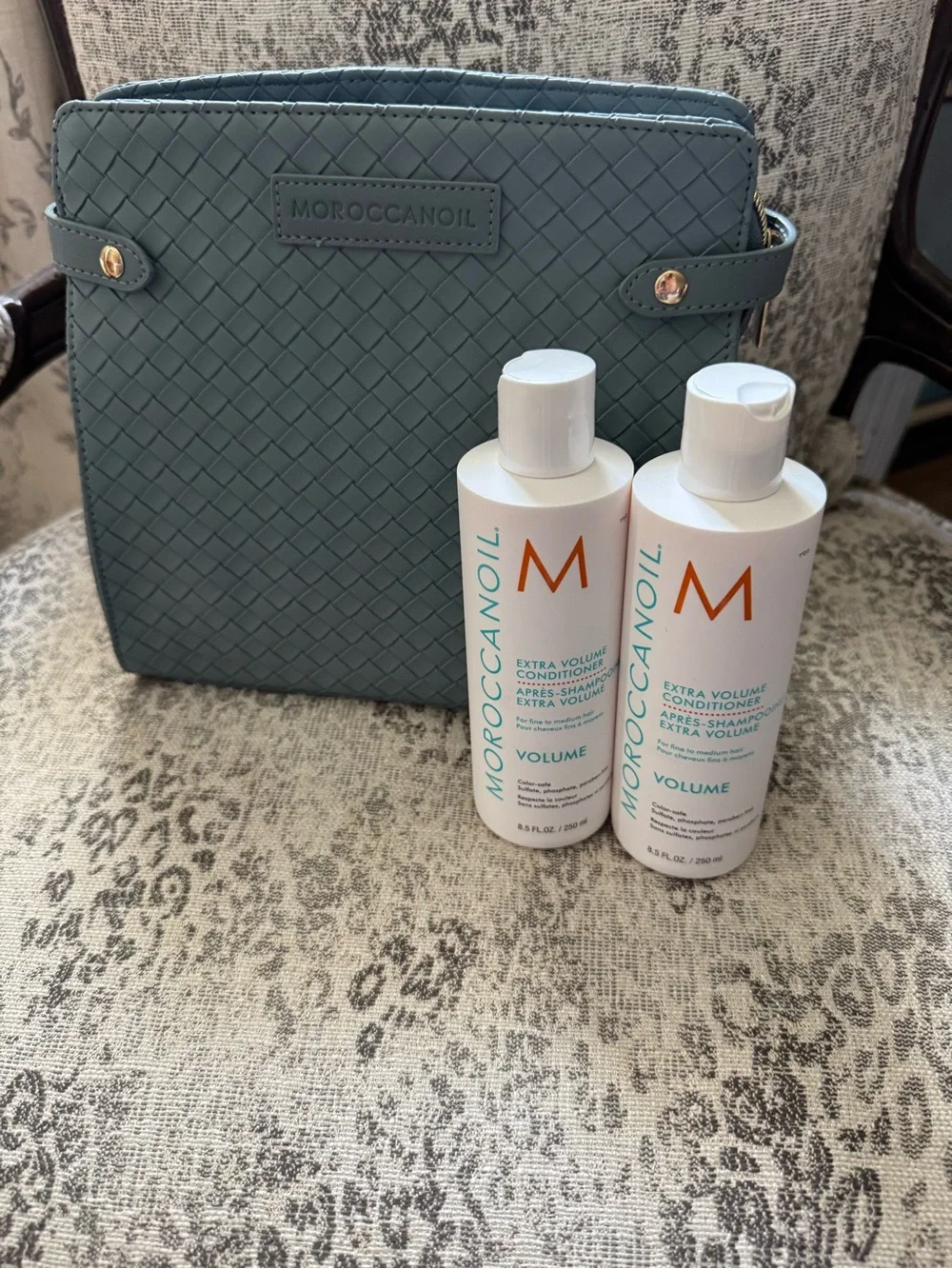New Moroccan Oil Volume Conditioner with bag